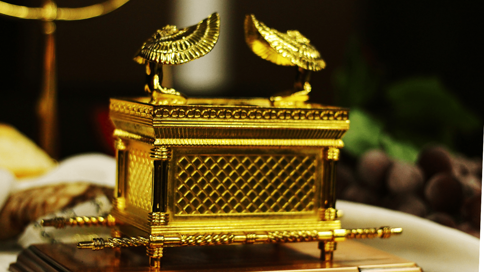 Ark of the Covenant - Illustration for MacGuffin story shortcut article